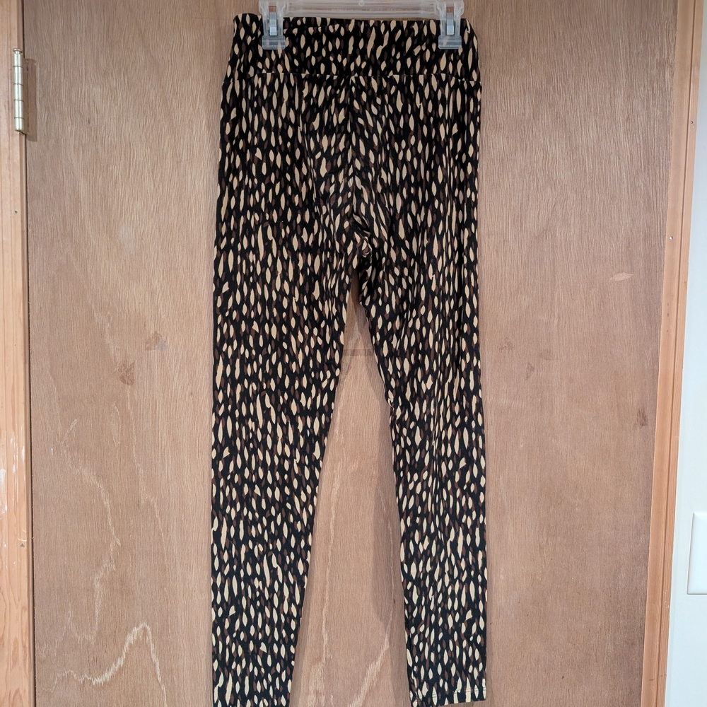 LuLaRoe Black and Tan Pattern Leggings